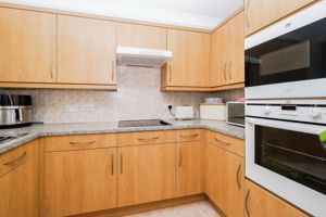 Kitchen- click for photo gallery
